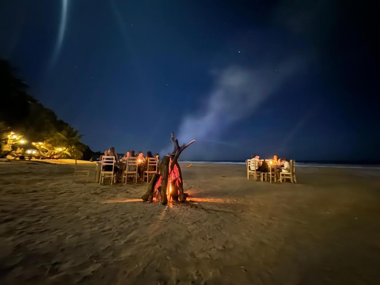 Esperanza Beach Mawella Tangalle Buitenkant foto